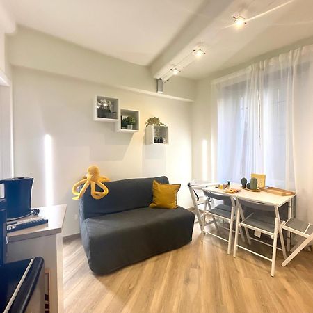 Happy Family Apartments Incantesimo Генуя Экстерьер фото